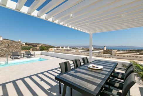 House with Pool in Paros Greece for sale. Properties Paros Greece 5