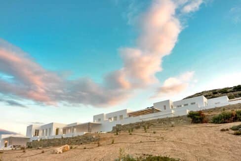 Houses for sale in Paros, Luxury Estate Paros Greece for sale. Paros Homes, Paros Realty. Properties in Paros Greece 13