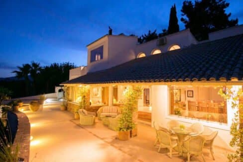 Luxury Seafront Villa in Corfu Greece for sale 13