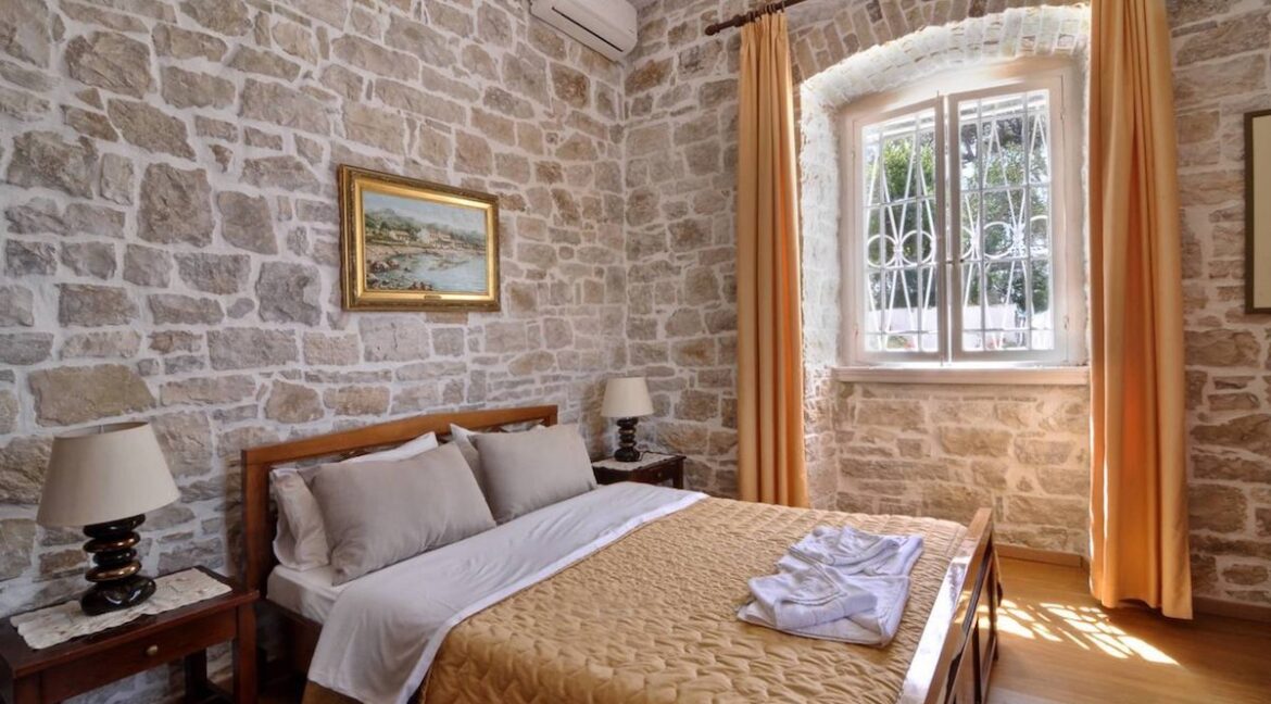 Seafront Estate Paxoi Greece, Ionian Islands. Paxoi Corfu Greece, Real Estate Antipaxoi, Seafront Properties in Greek Islands 9