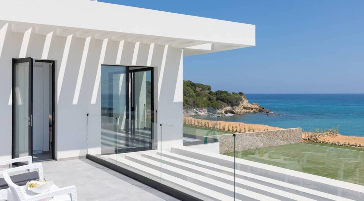 Seafront Villa Corfu Greece for sale. Corfu Luxury Properties for sale 1