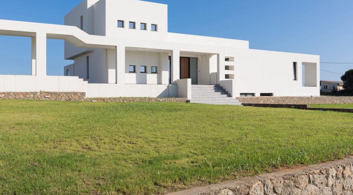 Seafront Villa Corfu Greece for sale. Corfu Luxury Properties for sale 36