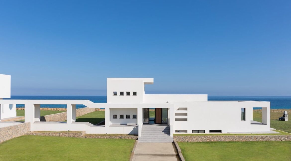 Seafront Villa Corfu Greece for sale. Corfu Luxury Properties for sale 37