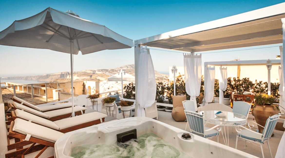 2 Luxury houses for sale in Santorini, Firostefani 18