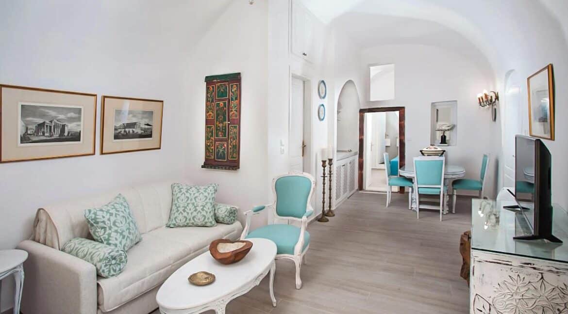 2 Luxury houses for sale in Santorini, Firostefani 23