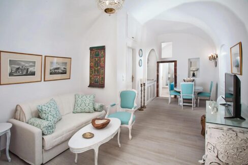 2 Luxury houses for sale in Santorini, Firostefani 23