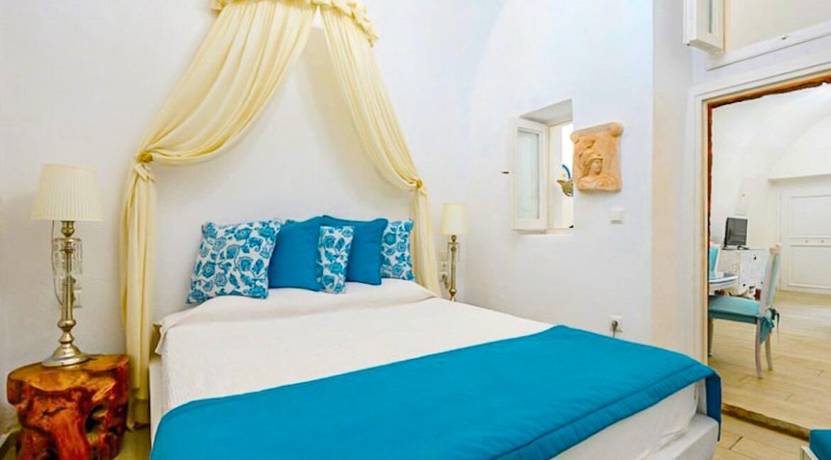 2 Luxury houses for sale in Santorini, Firostefani 5