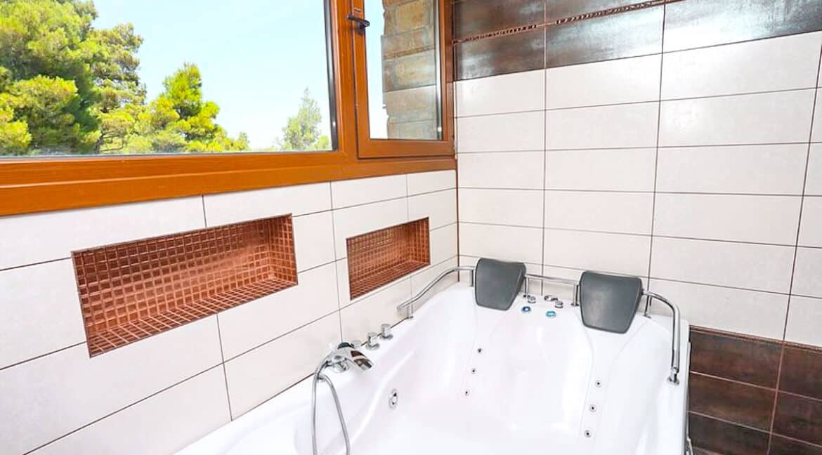 Mansion with helipad in Halkidiki Greece, Luxury Estate in Chalkidiki Greece for sale 11