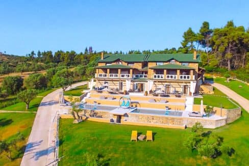 Mansion with helipad in Halkidiki Greece, Luxury Estate in Chalkidiki Greece for sale 4