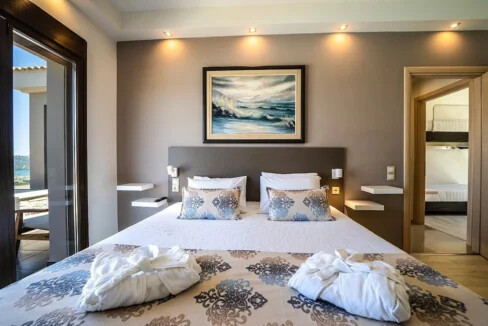 Luxury Villa with a helipad at Chania Crete 11