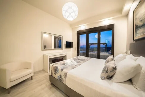 Luxury Villa with a helipad at Chania Crete 8