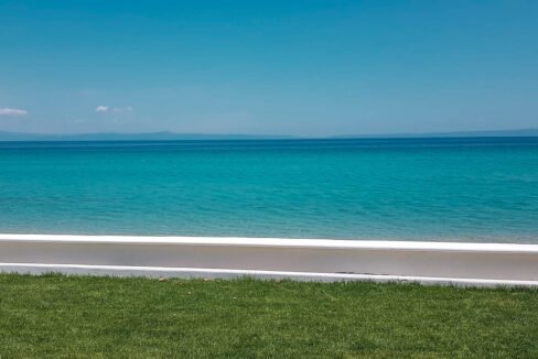 Seafront Villa Kassandra Chalkidiki for sale, Halkidiki Luxury Properties. Buy Villa in Halkidiki Greece. Real Estate Halkidiki Greece 2