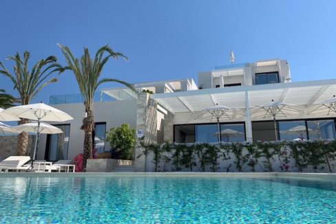 Stunning Big Seafront Villa in Crete Greece 10