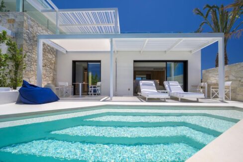 Paros Suite