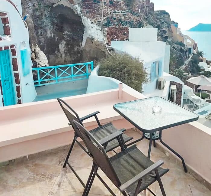 Cave House at Oia of Santorini for sale 1