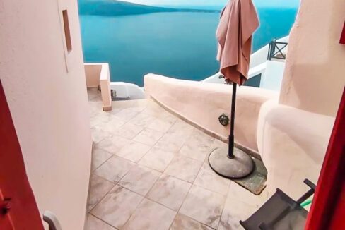 Cave House at Oia of Santorini for sale 17