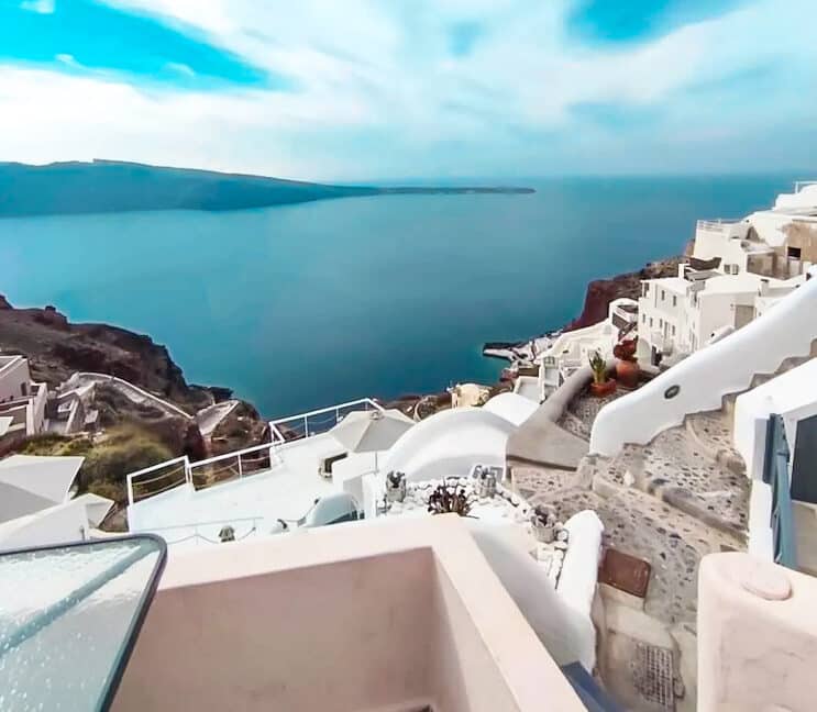 Cave House at Oia of Santorini for sale 18