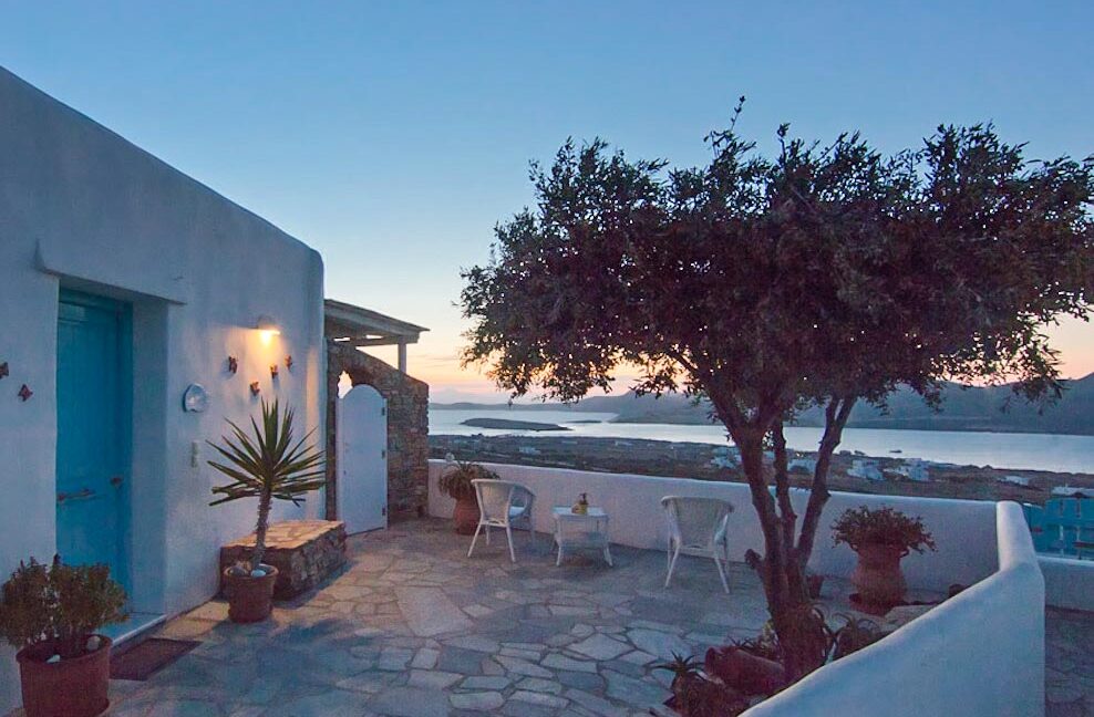 Houses Antiparos Greece, Investment in Cyclades Greece, Properties in Paros and Antiparos Islands 1