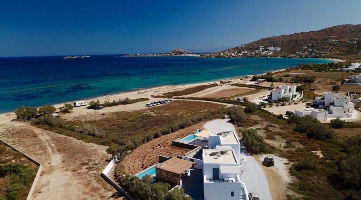 Villa on The Beach in Naxos Island in Greece for sale, Naxos Properties for sale. Properties for sale in Naxos Greece