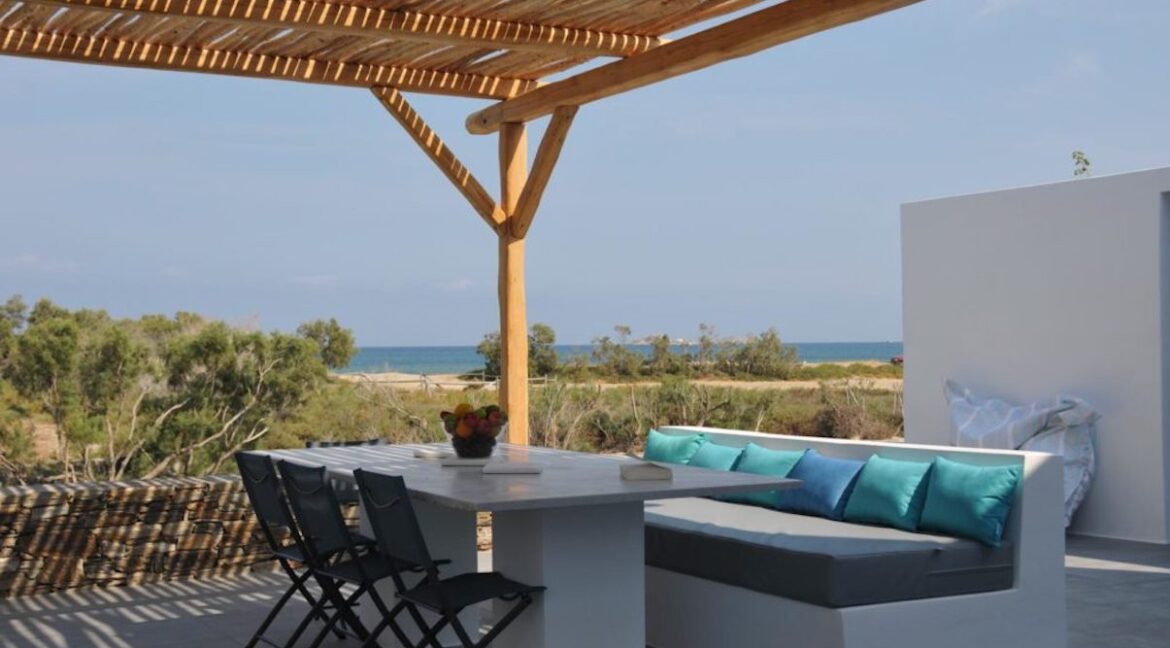 Villa on The Beach in Naxos Island in Greece for sale, Naxos Properties for sale. Properties for sale in Naxos Greece 3