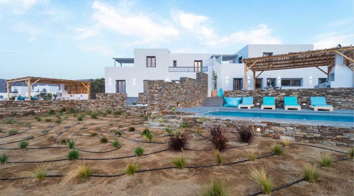 Villa on The Beach in Naxos Island in Greece for sale, Naxos Properties for sale. Properties for sale in Naxos Greece 6