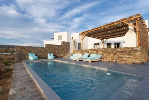 Villa on The Beach in Naxos Island in Greece for sale, Naxos Properties for sale. Properties for sale in Naxos Greece 9