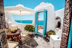 Houses for sale at Caldera of Oia Santorini, Santorini Properties