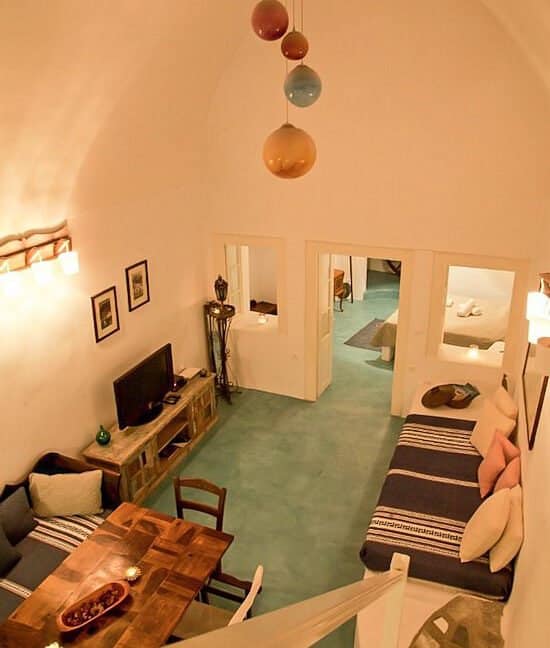 Houses for sale at Caldera of Oia Santorini, Santorini Properties 53