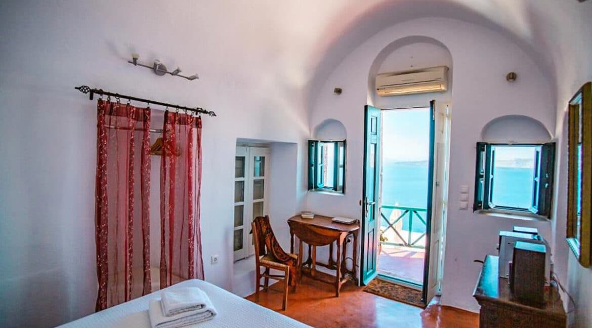 Houses for sale at Caldera of Oia Santorini, Santorini Properties 7