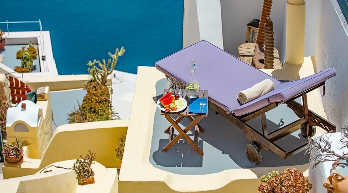 Houses for sale at Caldera of Oia Santorini, Santorini Properties 70