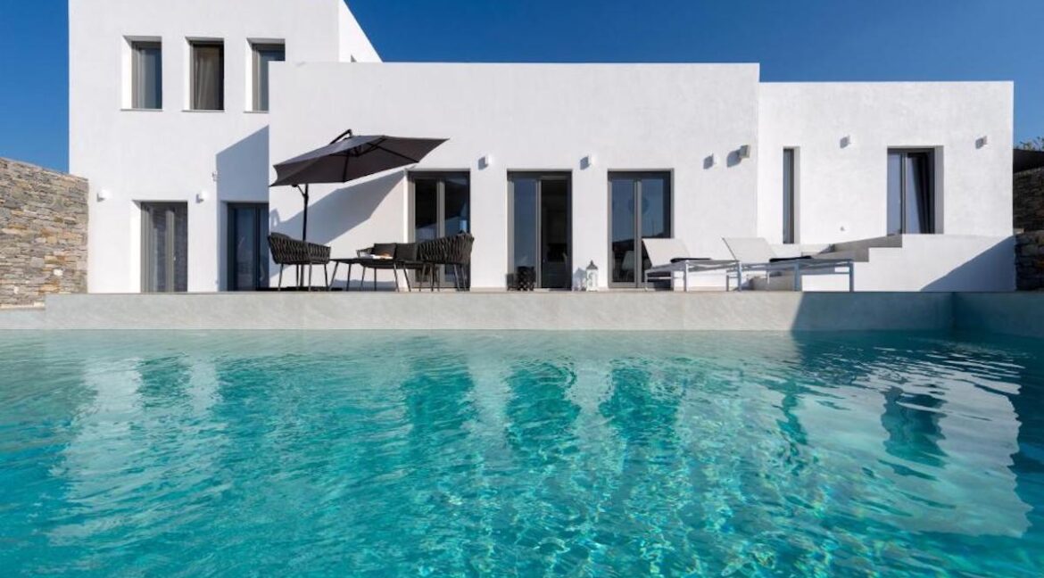 Properties for sale in Paros Greece, Paros Villas for Sale, Buy House in Paros Island 31