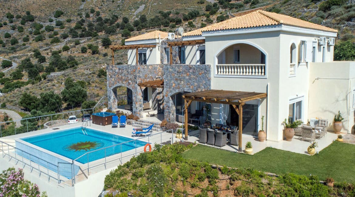 Property Elounda Crete, Property in Crete Greece, Villa for Sale Crete Island Greece.  Properties in Crete 1