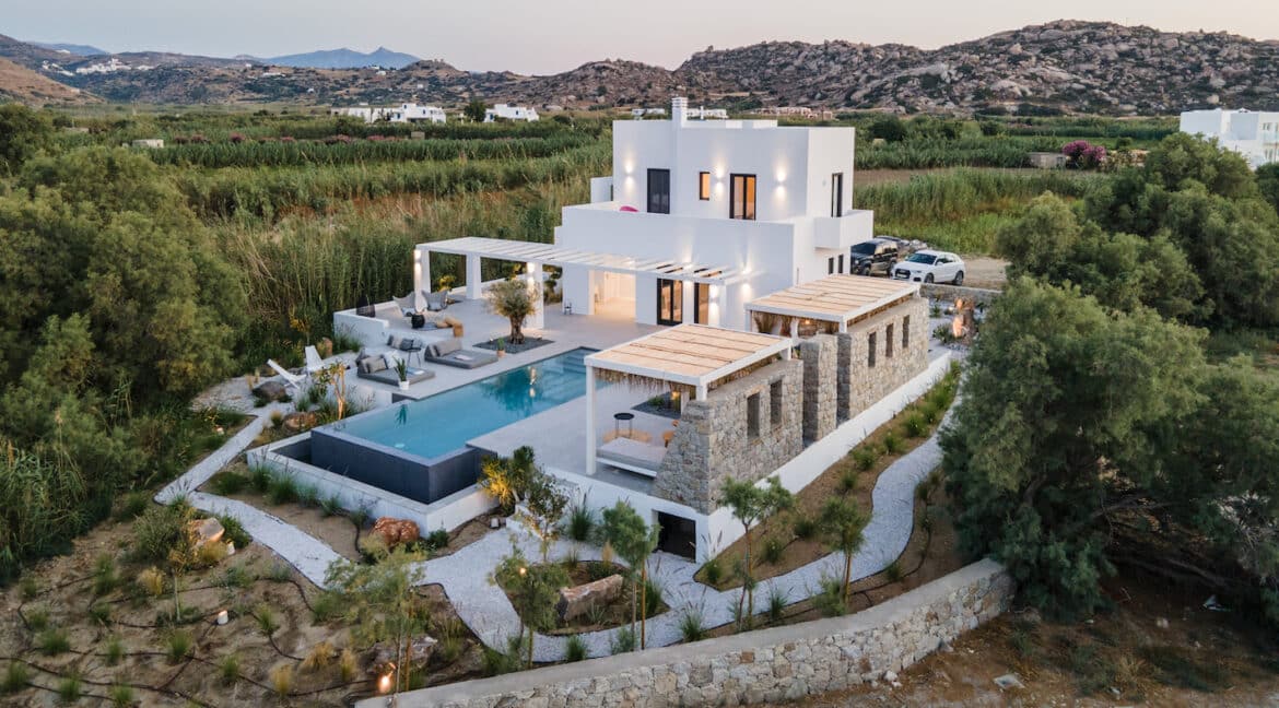 Property for sale Plaka Naxos Greece, Naxos Greece Properties. Properties in Greek islands for sale 4