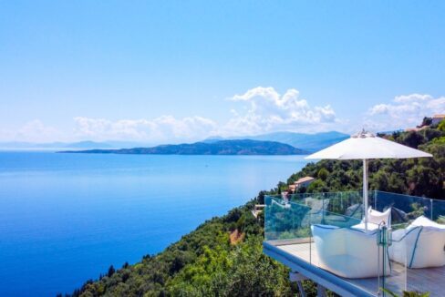 Seafront House in Corfu for sale. Corfu Properties, Corfu Greece Houses for Sale 12