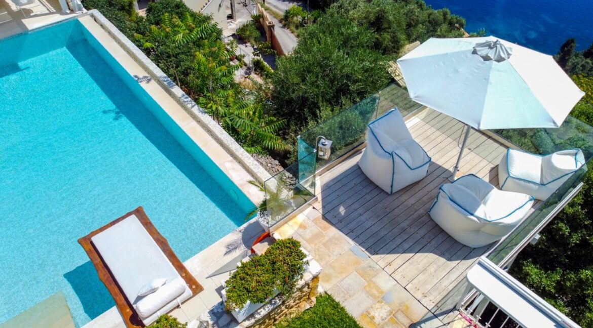 Seafront House in Corfu for sale. Corfu Properties, Corfu Greece Houses for Sale 8