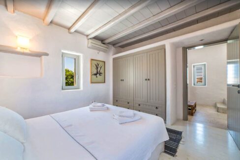 Sea View Luxury Property in Paros Island Cyclades, Paros Homes for Sale, Paros Properties Greece 16