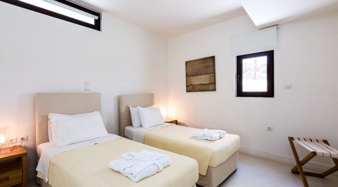 Luxury Property Kissamos Crete Greece , Villas for Sale Crete Island, Crete Greece Properties. Houses for Sale in Crete Greece 13