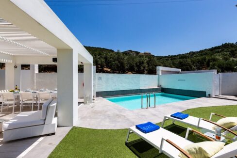 Luxury Property Kissamos Crete Greece , Villas for Sale Crete Island, Crete Greece Properties. Houses for Sale in Crete Greece 28