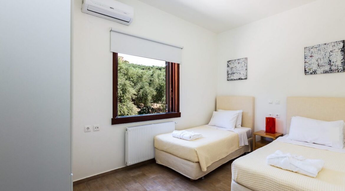 Luxury Property Kissamos Crete Greece , Villas for Sale Crete Island, Crete Greece Properties. Houses for Sale in Crete Greece 6