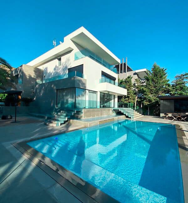 Luxury Villa for Sale in Vouliagmeni Athens. Luxury Estate Vouliagmeni Athens Greece, Luxury Properties in south Athens 24