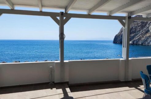 Seafront House for Sale in Santorini, Property Santorini Greece, Sea view House Santorini for Sale. See Properties in Santorini Island