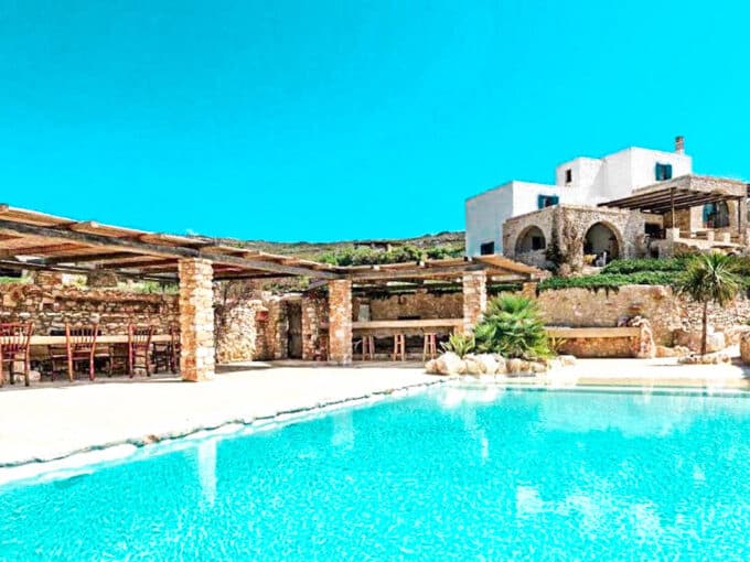 Villa for Sale in Paros Island, Cyclades Greece. Property Paros Greece for Sale. Paros Homes for sale