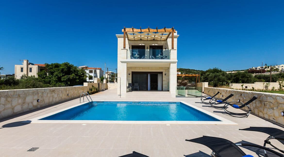 Villa for Sale near Chania Crete Greece,  Property in Crete Island, Homes in Crete Greece 3