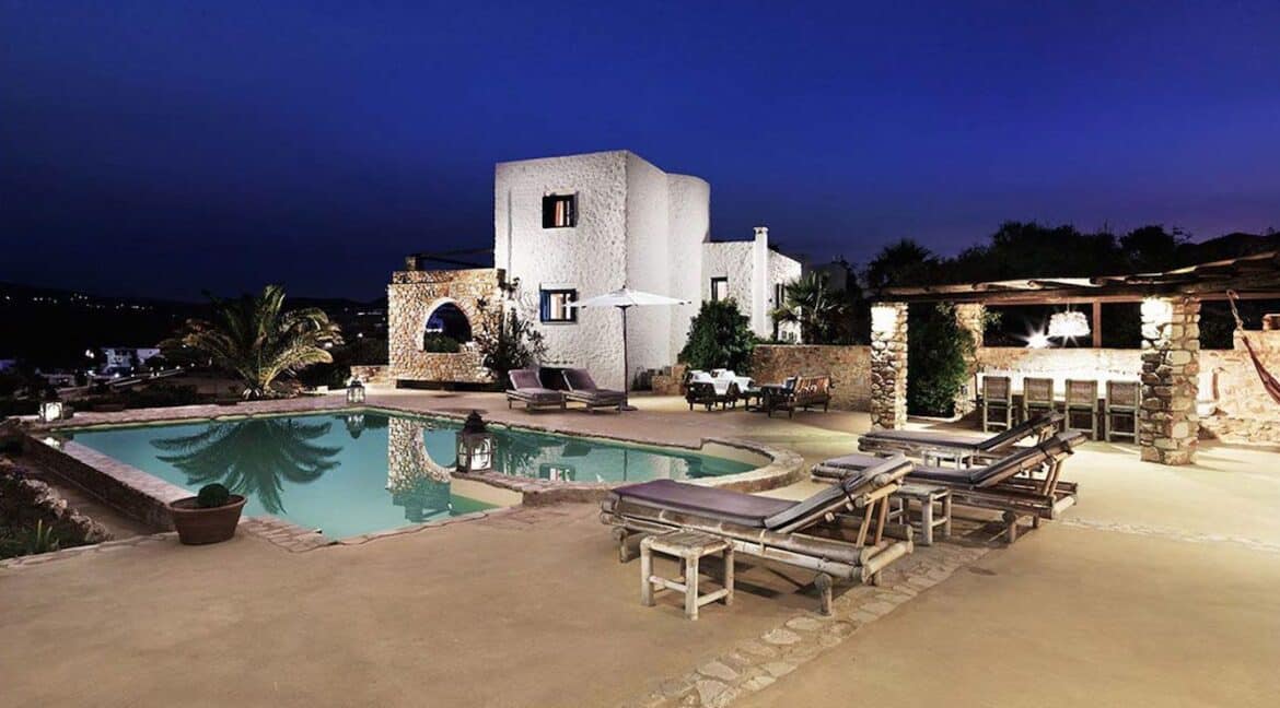 Villa near the beach for Sale in Paros Greece, Top Villas Paros Greece, Paros Properties 20