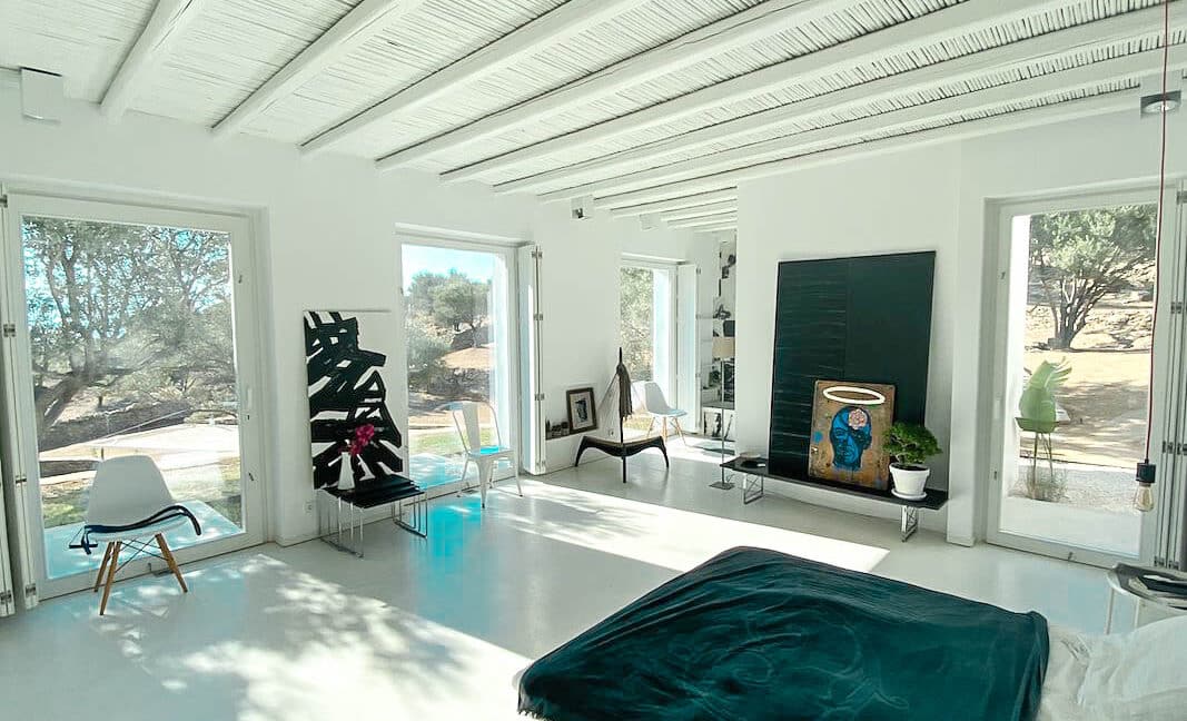 Villa with sea view and pool in Paros Island, Paros Homes for Sale, Paros Real Estate. Properties in Paros Greece 22