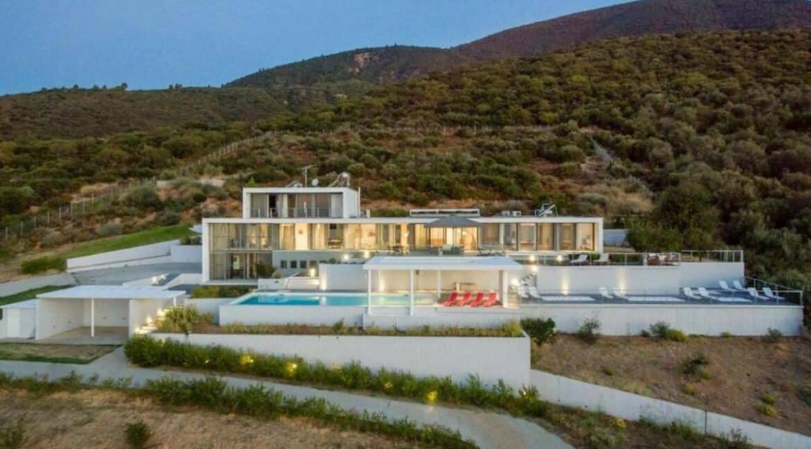 Luxury Villa in Evia Island near Attica for sale, Euboea Property for sale, Evia Greece Properties 18