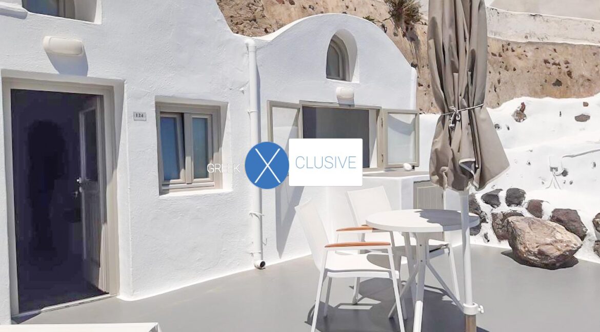 3 Caldera Villas for Sale, Santorini Villas for sale 15