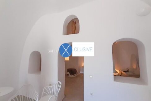 3 Caldera Villas for Sale, Santorini Villas for sale 5