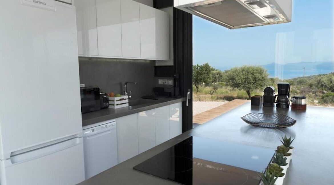 House at Meganisi Lefkada, Property Lefkada Greece for sale. Buy House in Ionion Greece 13