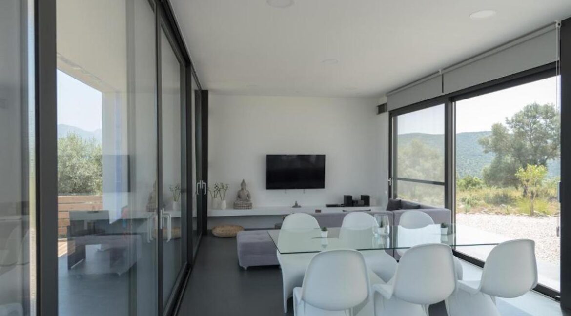 House at Meganisi Lefkada, Property Lefkada Greece for sale. Buy House in Ionion Greece 15